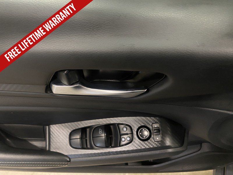 Used 2025 Nissan Altima 2.5 SV FWD image 27