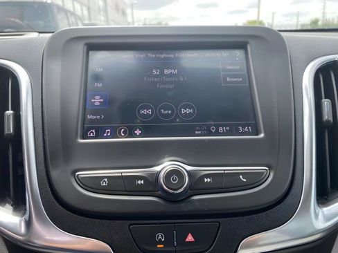 Used 2022 Chevrolet Equinox LT FWD image 21