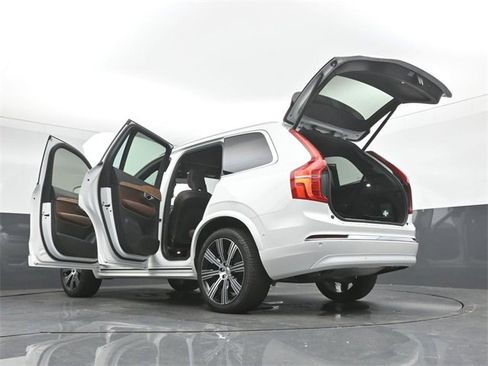 Used 2024 Volvo XC90 B6 Plus w/ Protection Package Premier image 55