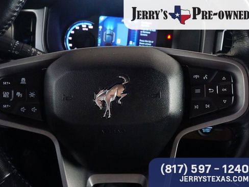 Used 2023 Ford Bronco Outer Banks image 14