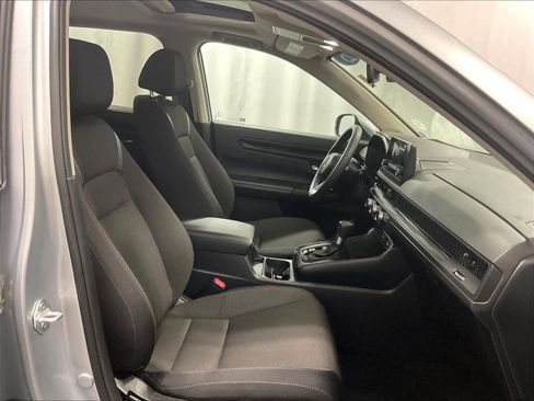 Used 2025 Honda CR-V EX image 11