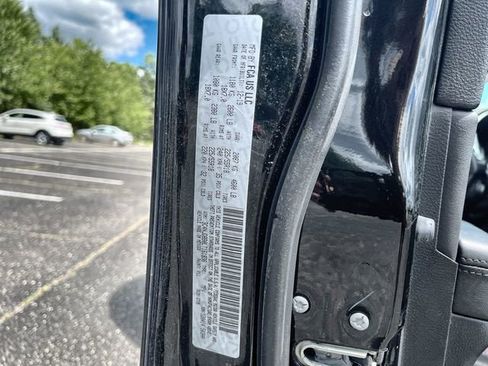Used 2020 Jeep Compass Latitude AWD/4WD image 33
