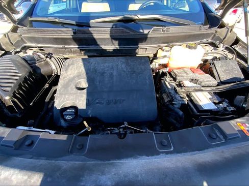 Used 2020 Buick Enclave Essence w/ Sound and Sites Package image 30