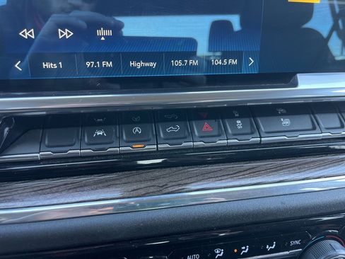 Used 2024 Chevrolet Silverado 1500 LT w/ Protection Package image 22