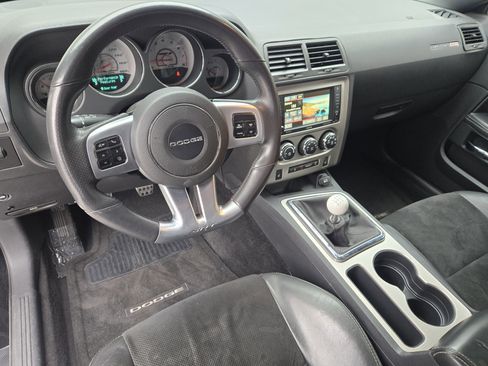 Used 2014 Dodge Challenger SRT8 image 26