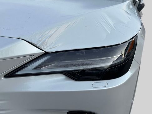 New 2026 Lexus RX 450h AWD image 9