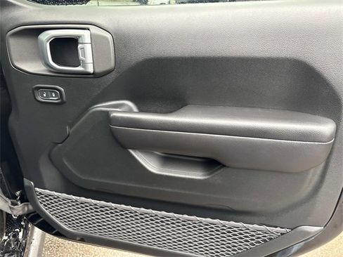 Used 2020 Jeep Wrangler Rubicon image 15