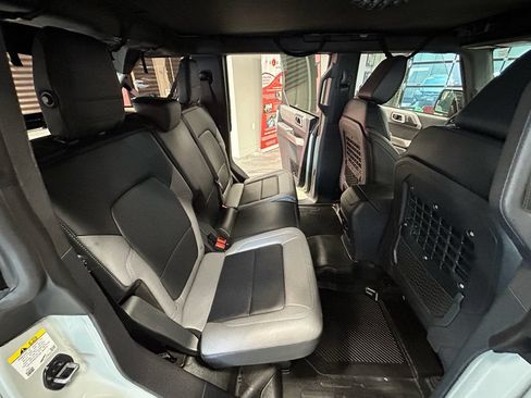Used 2022 Ford Bronco Black Diamond AWD/4WD image 47