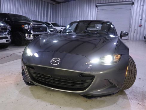 Used 2023 MAZDA MX-5 Miata Grand Touring image 38