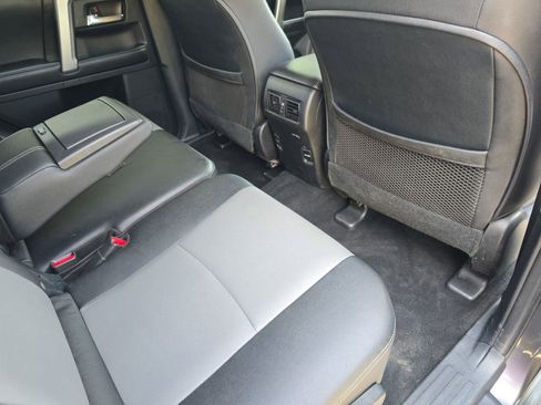 Used 2016 Toyota 4Runner SR5 Premium AWD/4WD image 12