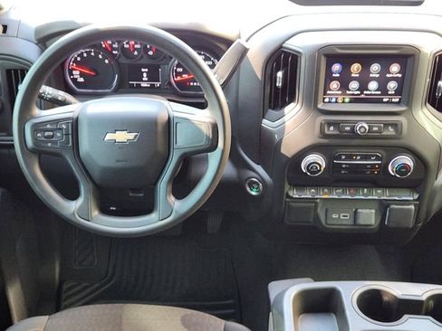 Used 2022 Chevrolet Silverado 1500 Custom image 28