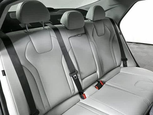 New 2026 Hyundai Elantra Limited image 68