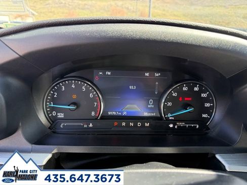 Used 2021 Ford Explorer XLT w/ Equipment Group 202A AWD/4WD image 18