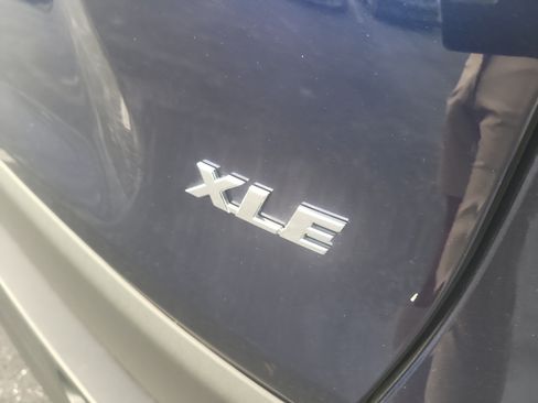 Used 2025 Toyota RAV4 XLE Premium w/ Weather Package FWD image 10