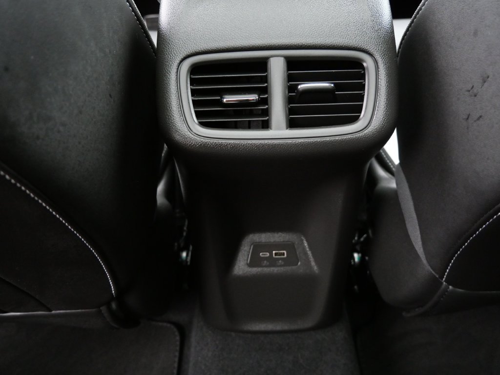 Used 2024 Buick Envision Sport Touring AWD/4WD image 22