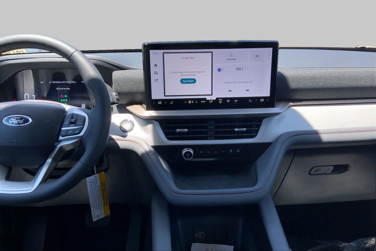 New 2026 Ford Explorer Active RWD image 6