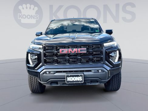 New 2025 GMC Canyon Elevation w/ Convenience Package image 11