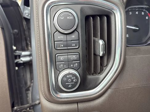 Used 2020 GMC Sierra 1500 SLT image 23