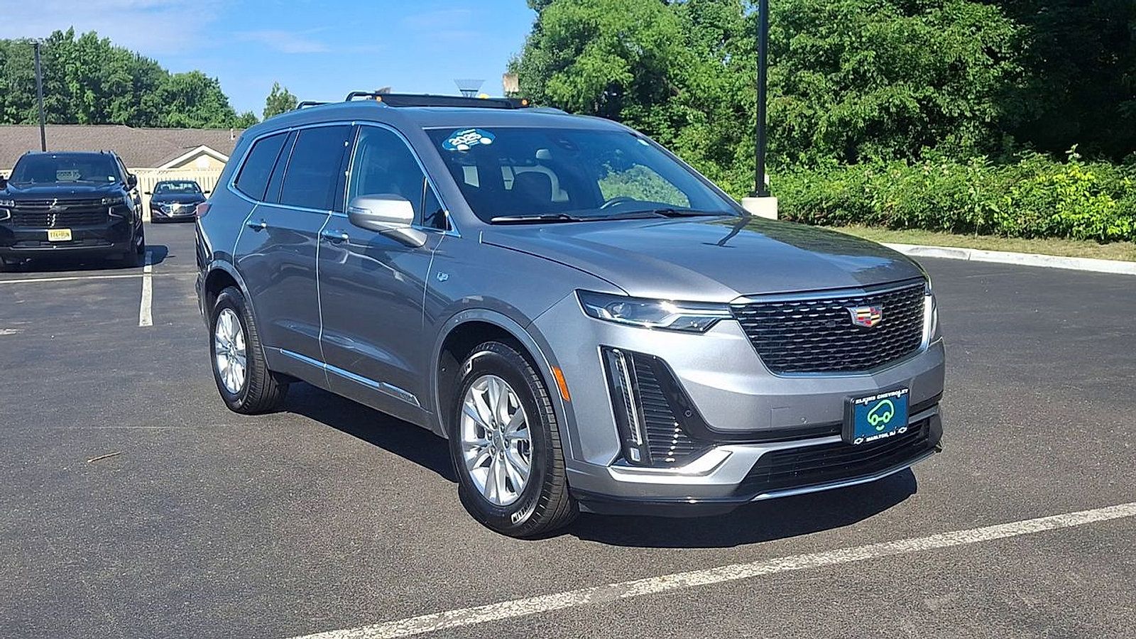 Certified 2025 Cadillac XT6 Luxury AWD/4WD image 5