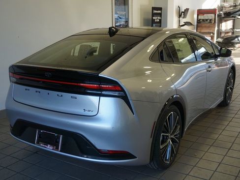 New 2026 Toyota Prius XLE image 18