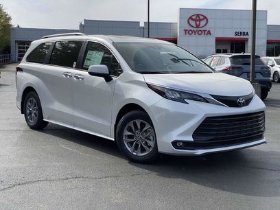New 2026 Toyota Sienna XLE