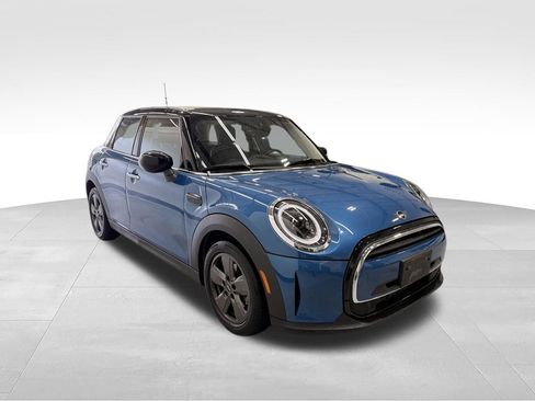 Certified 2024 MINI Cooper 4-Door Hardtop FWD image 7