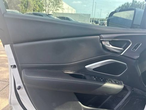 Used 2025 Acura RDX SH-AWD image 8