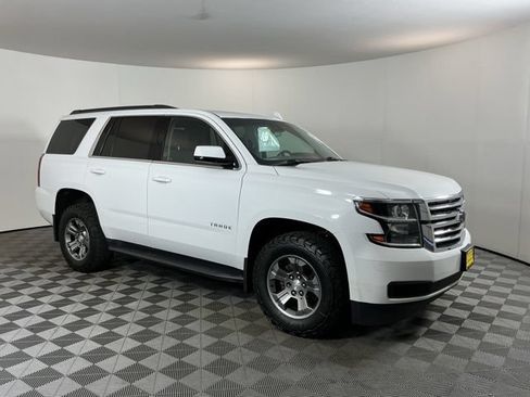 Used 2020 Chevrolet Tahoe LS w/ Enhanced Driver Alert Package AWD/4WD image 3