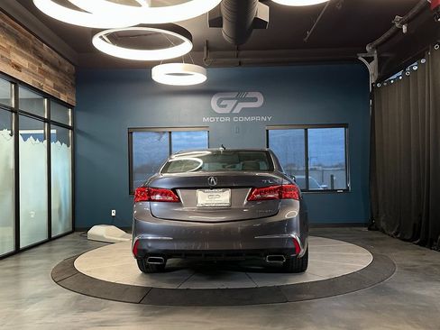 Used 2018 Acura TLX w/ Technology Package AWD/4WD image 4