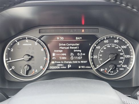 New 2025 Mitsubishi Outlander SE image 11