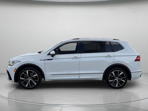Used 2022 Volkswagen Tiguan SEL R-Line AWD/4WD image 5
