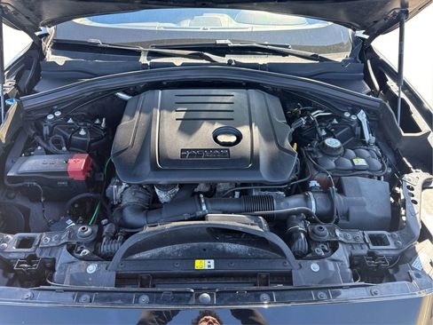 Used 2019 Jaguar F-PACE Prestige AWD/4WD image 23