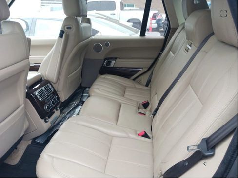 Used 2016 Land Rover Range Rover Supercharged AWD/4WD image 8