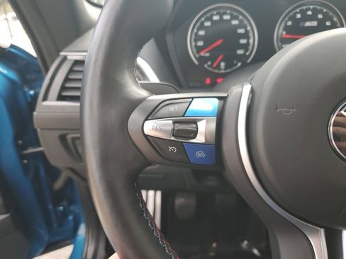 Used 2021 BMW M2 Competition image 23