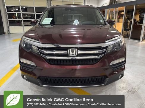 Used 2017 Honda Pilot Elite image 9