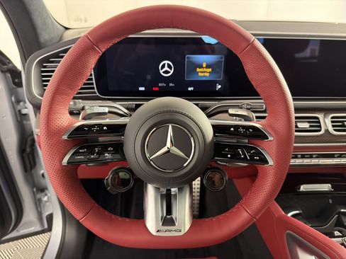 New 2026 Mercedes-Benz GLS 63 AMG 4MATIC image 18