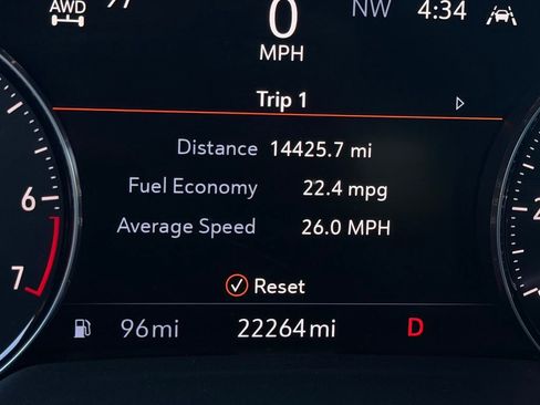 Used 2023 Buick Envision Essence image 16