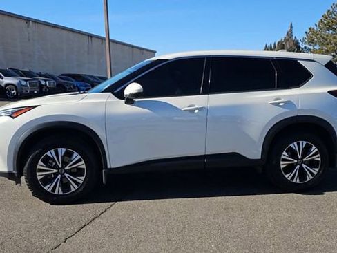 Used 2021 Nissan Rogue SV AWD/4WD image 5