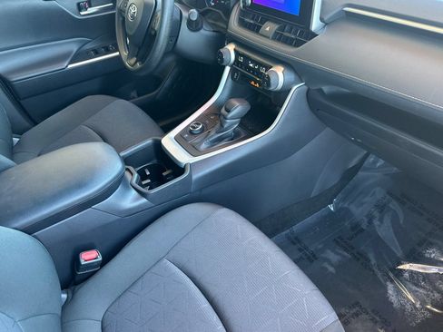 Certified 2025 Toyota RAV4 XLE AWD/4WD image 20