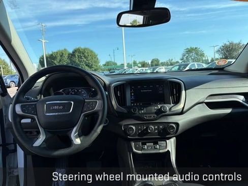 Used 2024 GMC Terrain Denali w/ Denali Premium Package AWD/4WD image 24