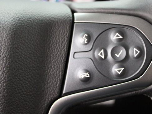 Used 2018 Chevrolet Silverado 1500 LT w/ All Star Edition AWD/4WD image 18