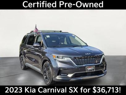 Used 2023 Kia Carnival SX