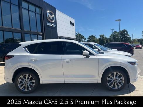New 2025 MAZDA CX-5 AWD 2.5 S w/ Premium Plus Pkg image 3