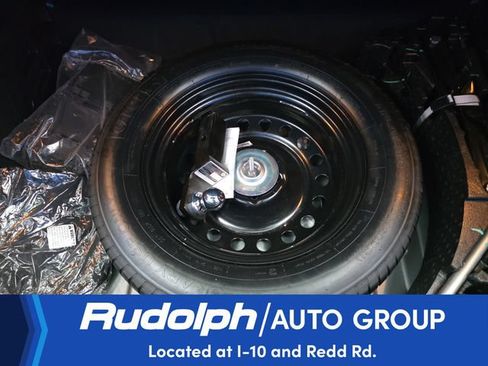 Used 2022 Volkswagen Atlas Cross Sport SE FWD image 30