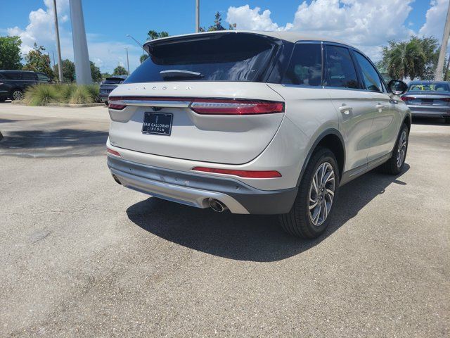 Certified 2023 Lincoln Corsair FWD image 6