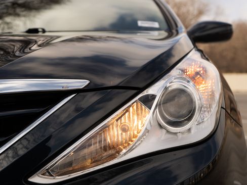 Used 2013 Hyundai Sonata GLS w/ Popular Equipment Pkg image 11