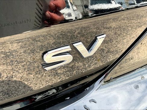 Used 2024 Nissan Kicks SV image 8