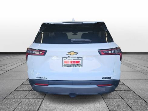 Used 2026 Chevrolet Equinox LT FWD image 6