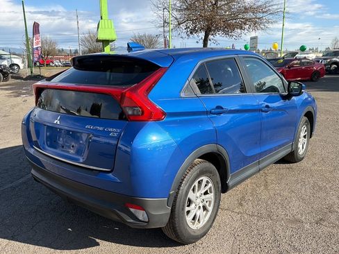 Used 2018 Mitsubishi Eclipse Cross ES FWD image 3