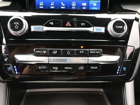 Used 2023 Ford Explorer ST w/ Equipment Group 401A AWD/4WD image 34